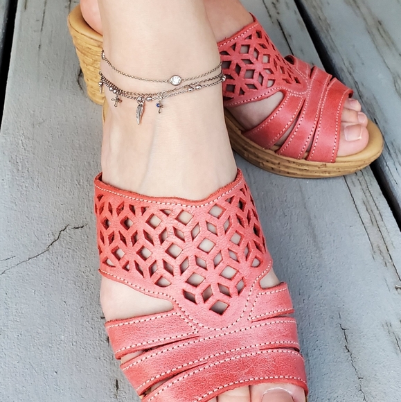 Spring Step Perforated Pink Leather Wedge Sandals - Picture 2 of 15
